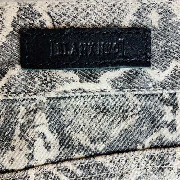 NWT BLANKNYC Snakeskin Print Denim Miniskirt - Picture 6 of 8